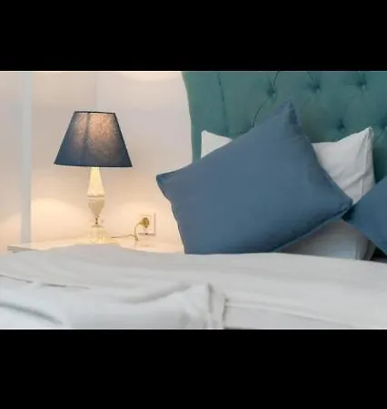 3 Floor Old 1 Istanboel